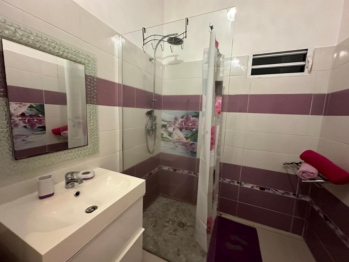 Appartement Coeur de Papillon Baie-Mahault Extérieur photo